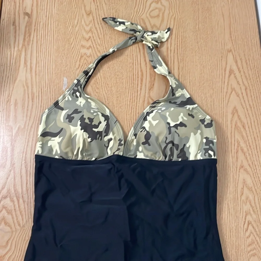 New win 1pc Halter Camo Print Black Swimsuit size Large